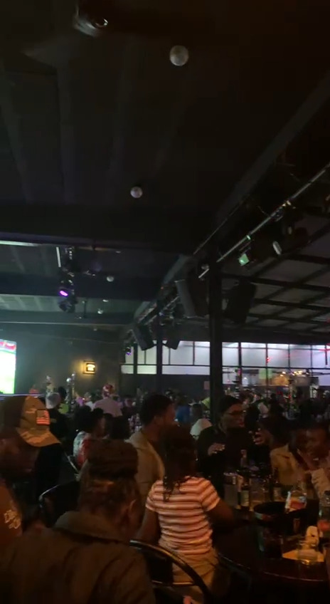 crowded-vibes-at-the-game-night