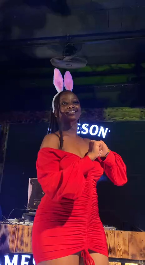 bunny-vibes-on-the-dancefloor