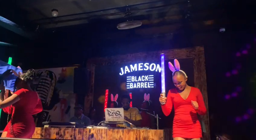 glow-queens-at-jameson-party-stage